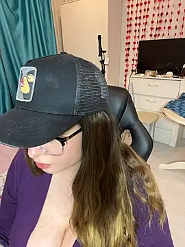 DienkaGreen online show from 02.08.26