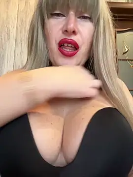 Kittenforyou online show from 02.10.26