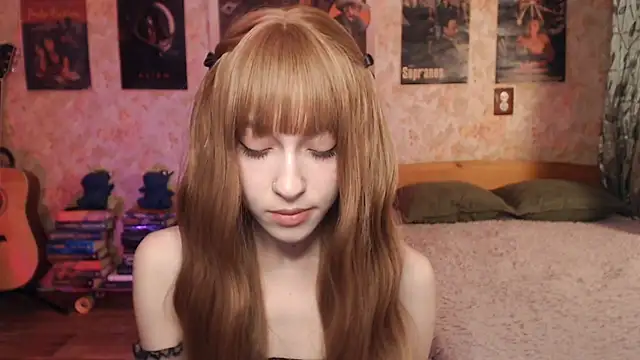 Friendly Ellie online show from 12.14.25