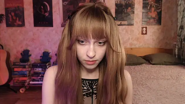 Snapshot of Friendly_Ellie chatting on 05.01.26 Friendly Ellie online show from 05.01.26