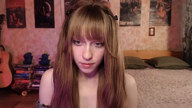 Snapshot of Friendly_Ellie chatting on 06.01.26 Friendly Ellie online show from 06.01.26