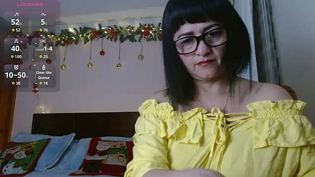 ISABEEL SOFIA01 online show from 12.17.25