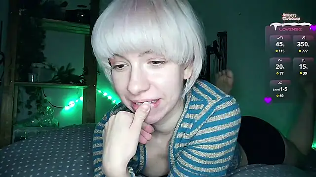 Snapshot of cruellagoth666 chatting on 12.30.24 cruellagoth666 online show from 12.30.24