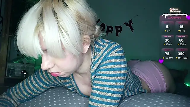 Snapshot of cruellagoth666 chatting on 01.23.25 cruellagoth666 online show from 01.23.25