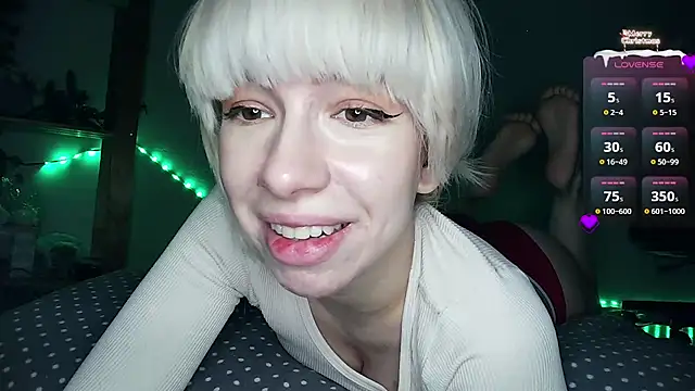 Snapshot of cruellagoth666 chatting on 01.29.25 cruellagoth666 online show from 01.29.25