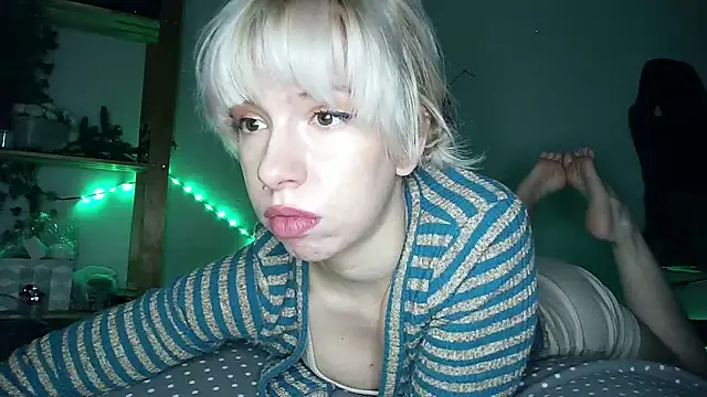 Snapshot of cruellagoth666 chatting on 02.01.25 cruellagoth666 online show from 02.01.25