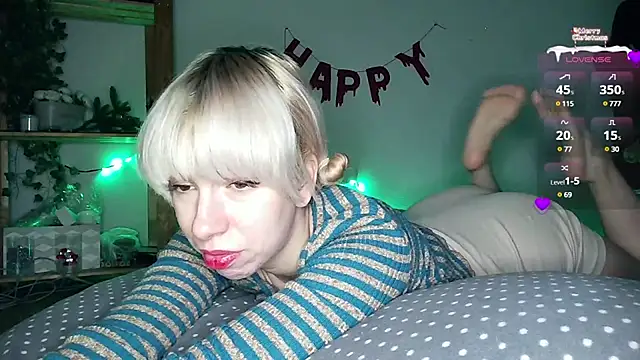 Snapshot of cruellagoth666 chatting on 02.02.25 cruellagoth666 online show from 02.02.25