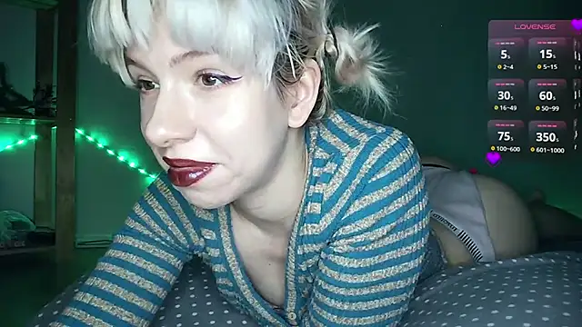 Snapshot of cruellagoth666 chatting on 03.04.25 cruellagoth666 online show from 03.04.25