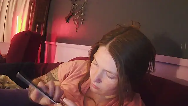 Snapshot of Angelk43 chatting on 06.15.26 Angelk43 online show from 06.15.26