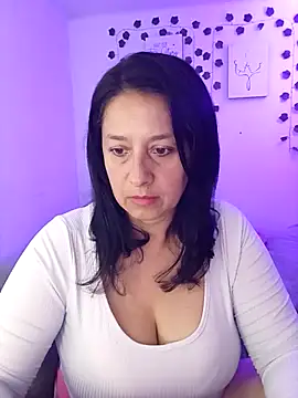 camilalatti online show from 02.21.25