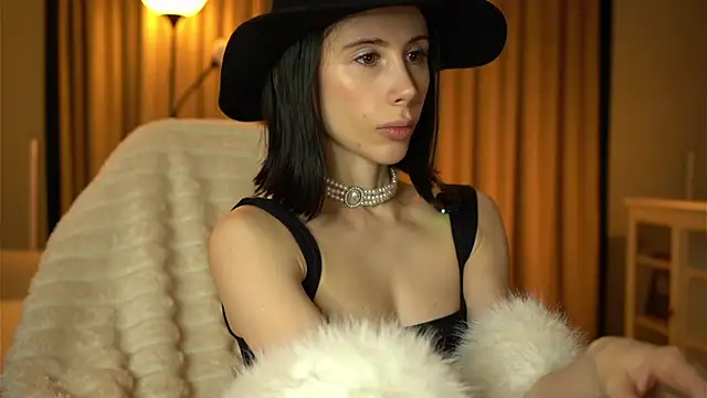 Your Nicolett online show from 03.12.26