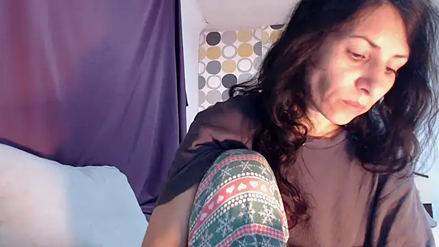 Snapshot of sexyevalove chatting on 10.08.25 sexyevalove online show from 10.08.25