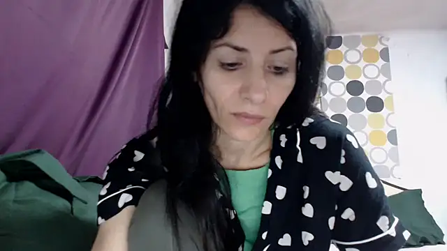 Snapshot of sexyevalove chatting on 10.29.25 sexyevalove online show from 10.29.25