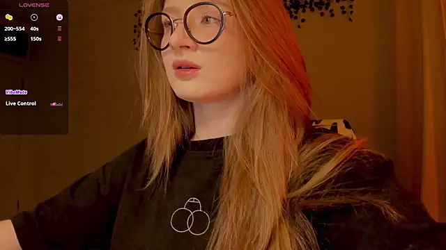 mollytuck online show from 04.11.26