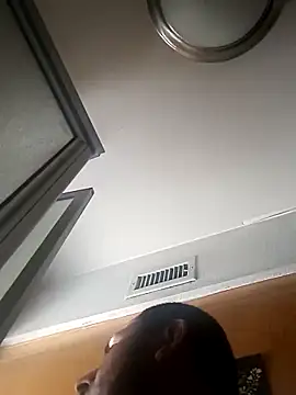 Snapshot of dro6969 chatting on 11.10.25 dro6969 online show from 11.10.25