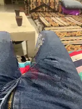 MAHKE12 online show from 11.22.25