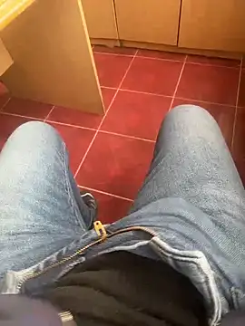 MAHKE12 online show from 02.06.26