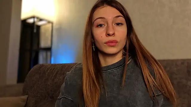 LovelyKatea online show from 02.05.26