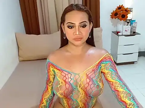 QueenVersa online show from 07.23.26