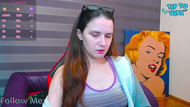 iris nikhols online show from 10.29.25