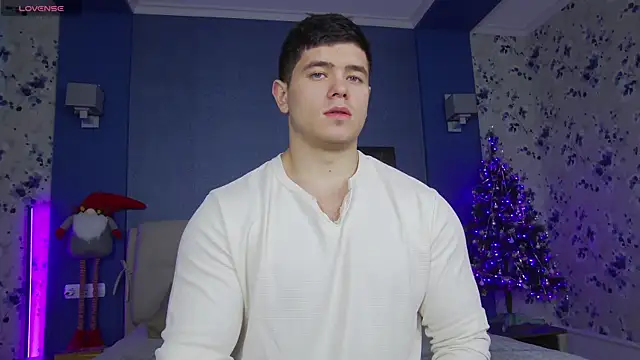 Snapshot of Arilas_ chatting on 12.27.24 Arilas  online show from 12.27.24