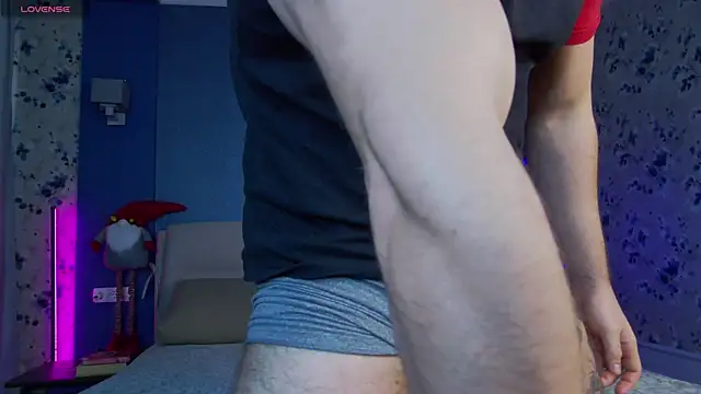 Snapshot of Arilas_ chatting on 01.01.25 Arilas  online show from 01.01.25