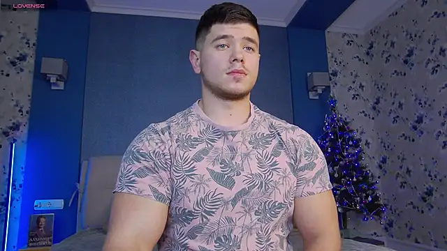 Snapshot of Arilas_ chatting on 01.08.25 Arilas  online show from 01.08.25