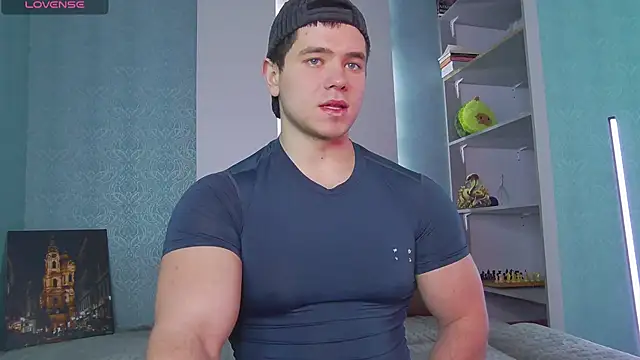 Snapshot of Arilas_ chatting on 03.15.25 Arilas  online show from 03.15.25