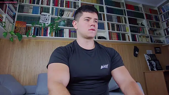 Snapshot of Arilas_ chatting on 09.23.25 Arilas  online show from 09.23.25