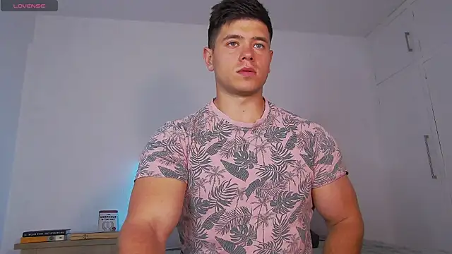 Arilas  online show from 04.23.26