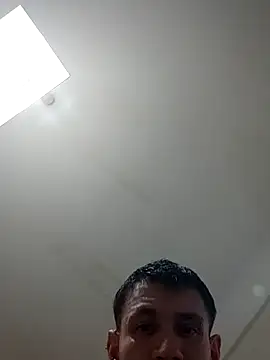 Snapshot of poissinet2 chatting on 09.08.25 poissinet2 online show from 09.08.25