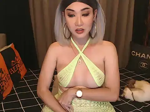 JustForCassie online show from 11.06.25