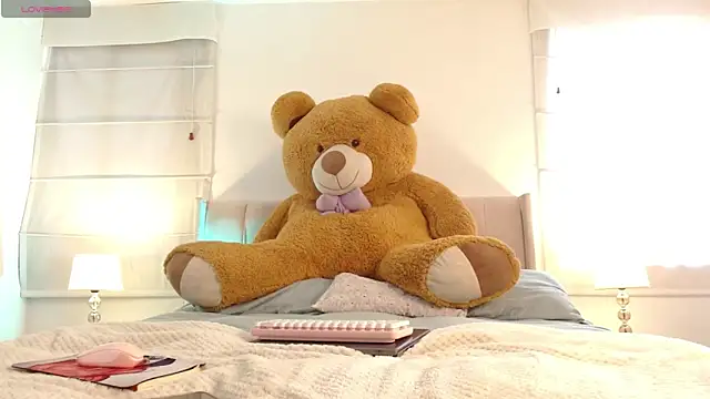 Snapshot of thamarajane chatting on 01.07.25 thamarajane online show from 01.07.25