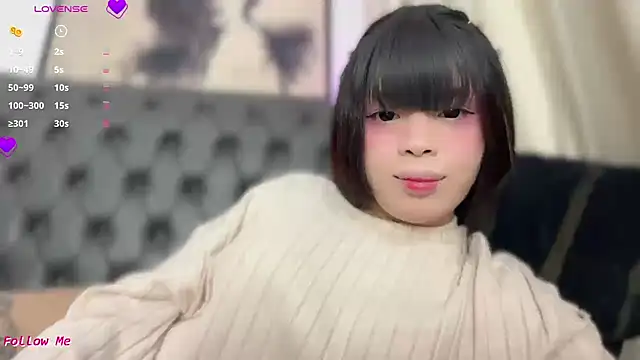 Snapshot of SweetCheska19 chatting on 06.16.26 SweetCheska19 online show from 06.16.26