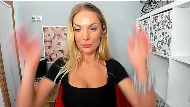 AulloraHoney online show from 01.17.25