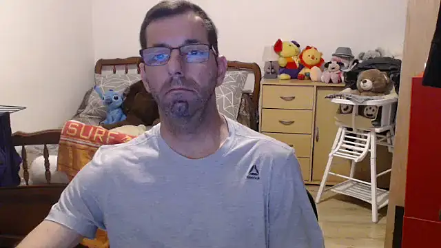 steph19x5 online show from 03.13.26