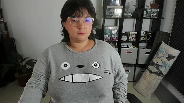 Snapshot of aika-dreams chatting on 01.24.25 aika-dreams online show from 01.24.25