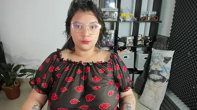 Snapshot of aika-dreams chatting on 02.28.25 aika-dreams online show from 02.28.25