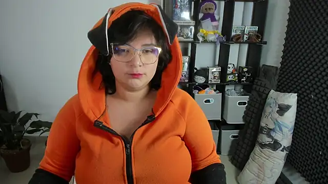 Snapshot of aika-dreams chatting on 03.03.25 aika-dreams online show from 03.03.25