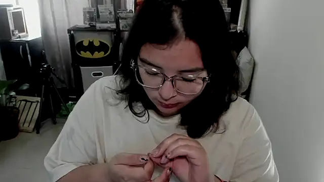 Snapshot of aika-dreams chatting on 02.18.26 aika-dreams online show from 02.18.26