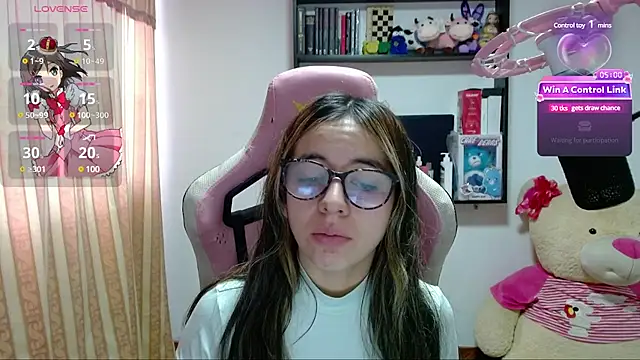 Maggie Fox3 online show from 12.17.24