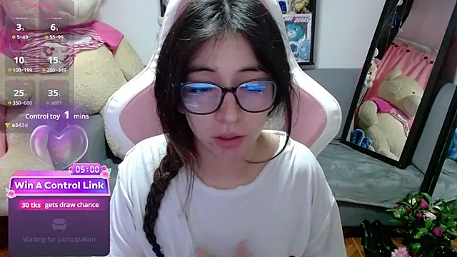 Maggie Fox3 online show from 03.06.26