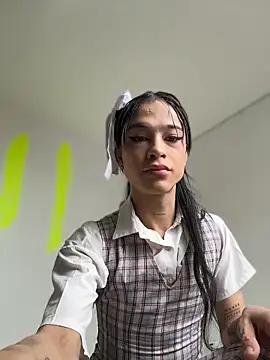 stormytt  online show from 09.23.25