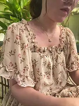 HinaLovely online show from 02.01.25