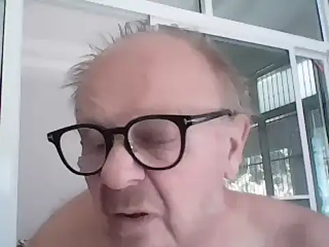 Snapshot of 58klaus chatting on 01.20.25 58klaus online show from 01.20.25