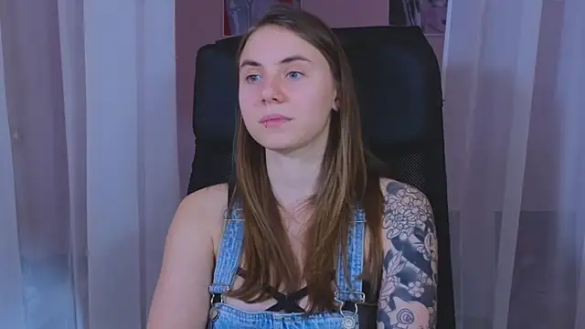  AnnaStark  online show from 01.04.25