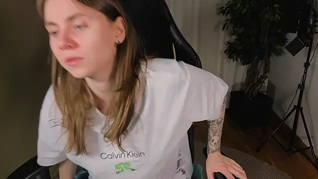  AnnaStark  online show from 03.26.26