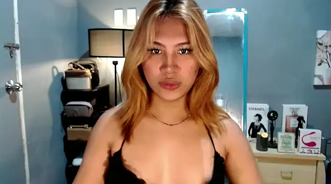 luxxy grand online show from 12.15.24