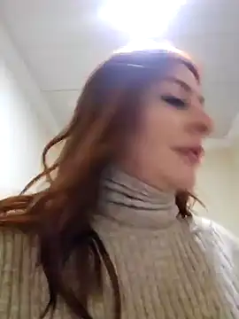 Snapshot of Kapree chatting on 12.30.24 Kapree online show from 12.30.24