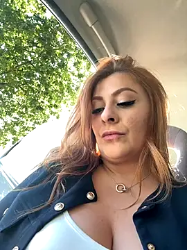 Snapshot of Kapree chatting on 10.05.25 Kapree online show from 10.05.25